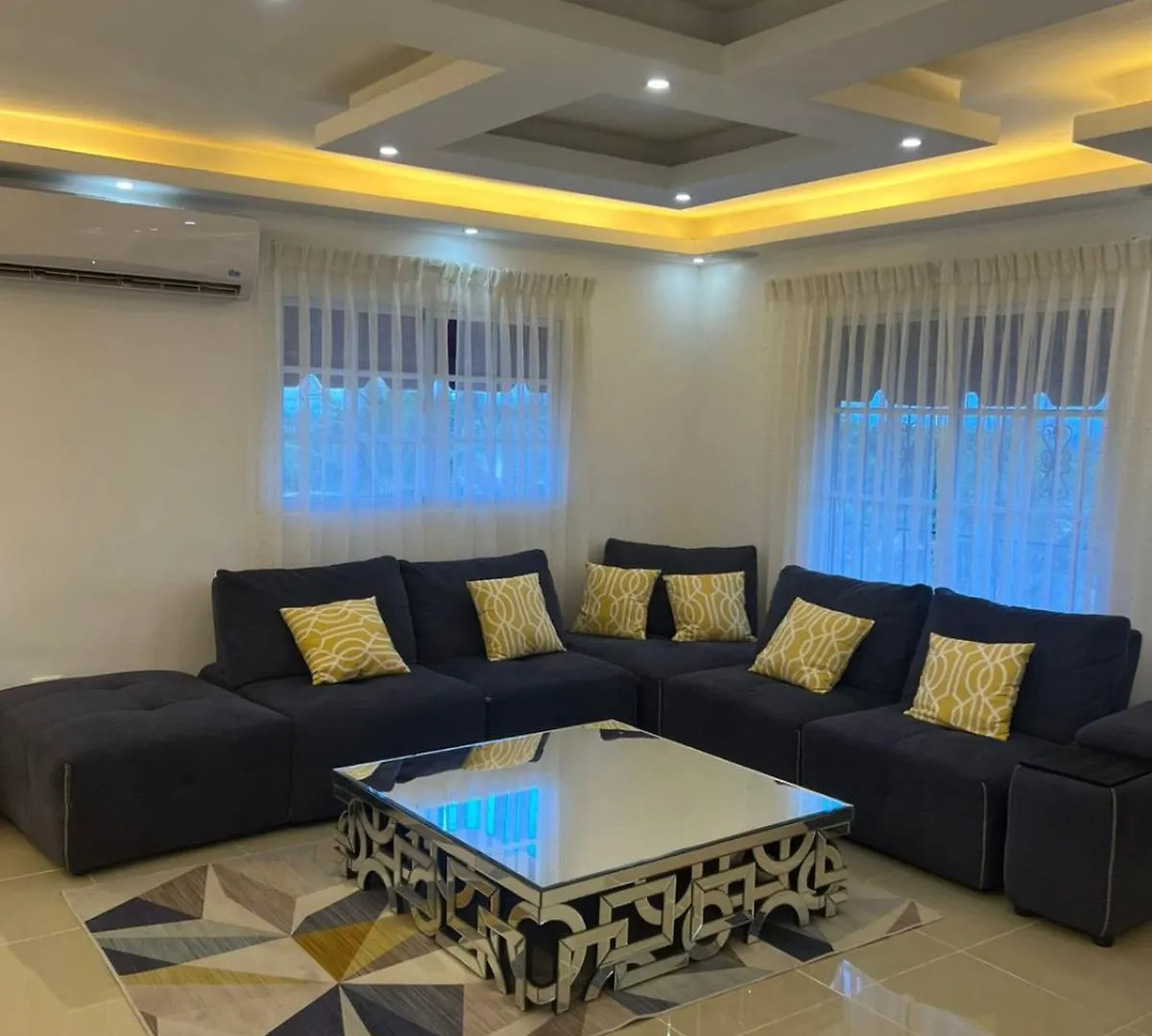 דירות Los Mameyes  Residencial Pancho III Los Mameyes (Santo Domingo)